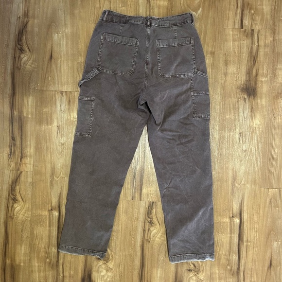 American Eagle Highest Rise 90s Boyfriend Cargo Pant - Picture 2 of 5